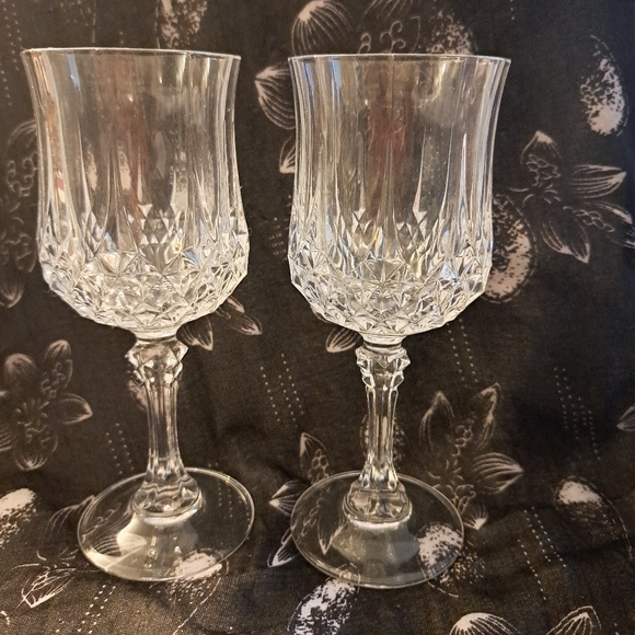 2 Crystal glasses - Picture 1 of 3